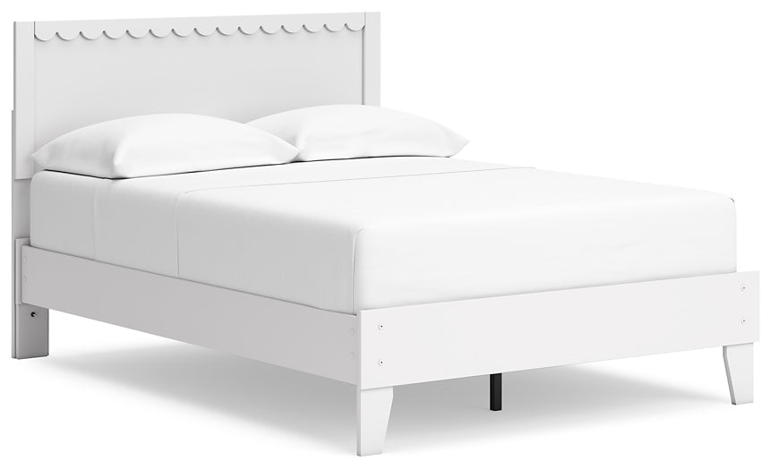 Hallityn Full Panel Platform Bed with Dresser, Chest and Nightstand